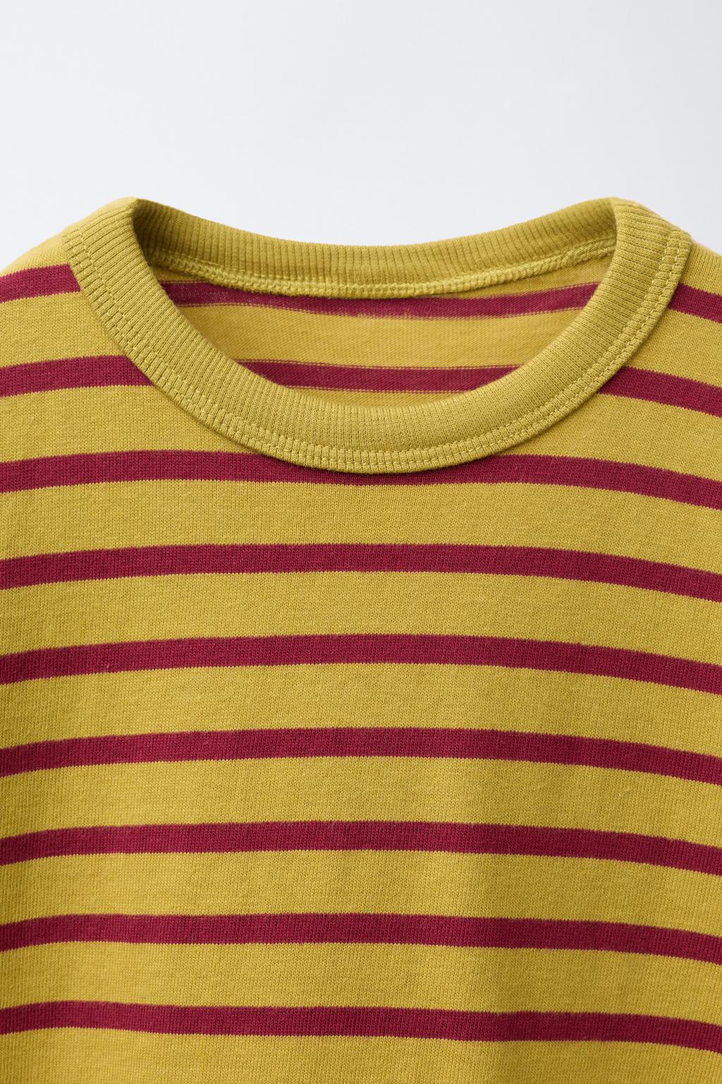 ФУТБОЛКА В ПОЛОСКУ