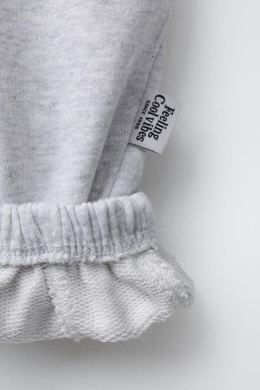 БРЮКИ-ДЖОГГЕРЫ С ЭТИКЕТКОЙ