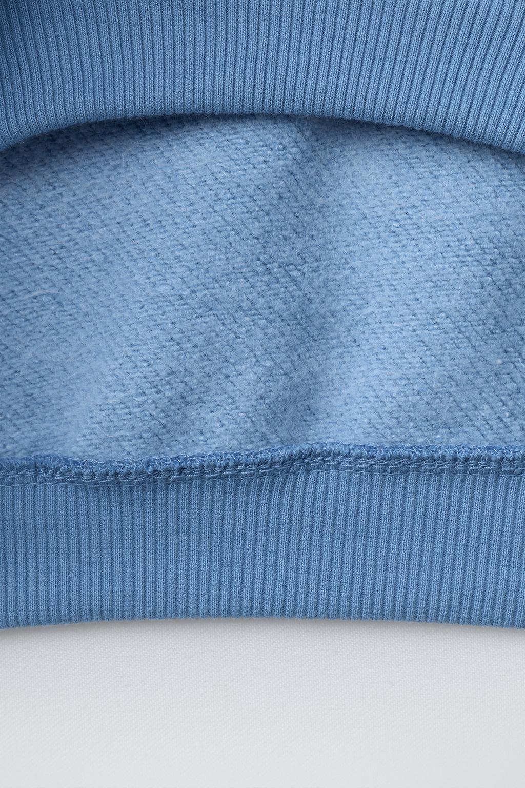 БАЗОВАЯ ТОЛСТОВКА С НАДПИСЬЮ