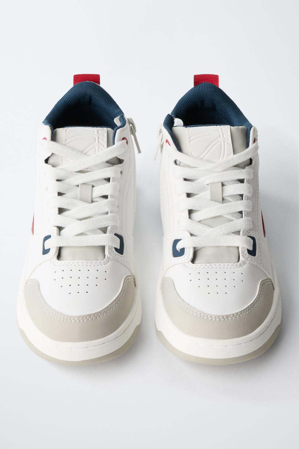 ВЫСОКИЕ КРОССОВКИ СО ВСТАВКАМИ