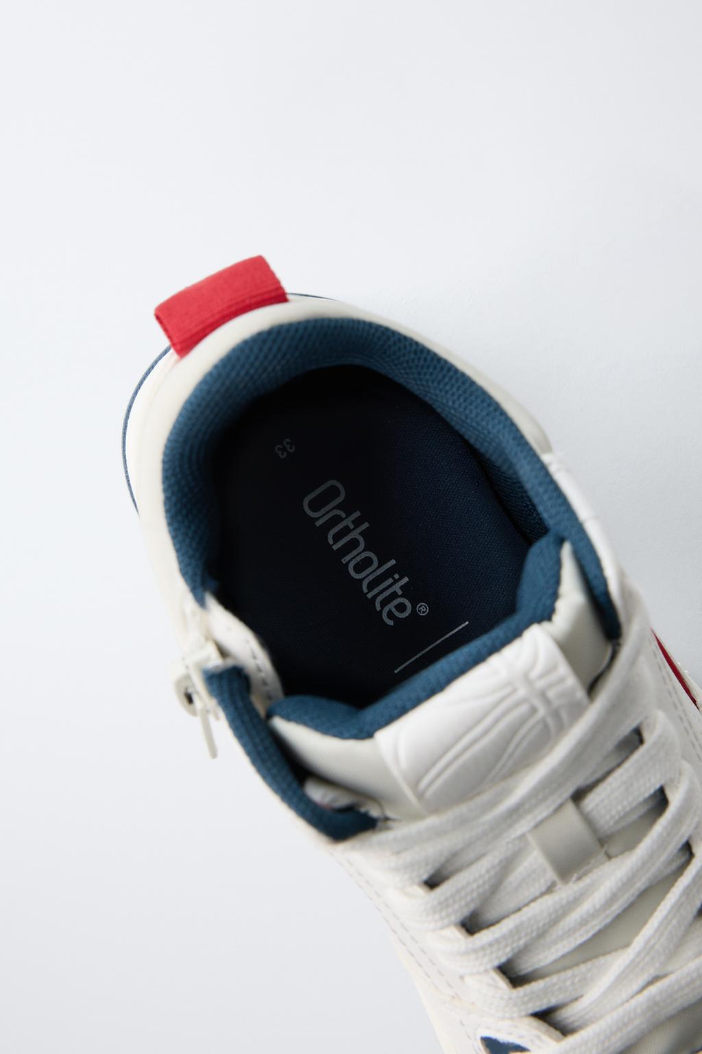 ВЫСОКИЕ КРОССОВКИ СО ВСТАВКАМИ