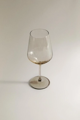 Винный бокал с рельефным узором- Заказать в России