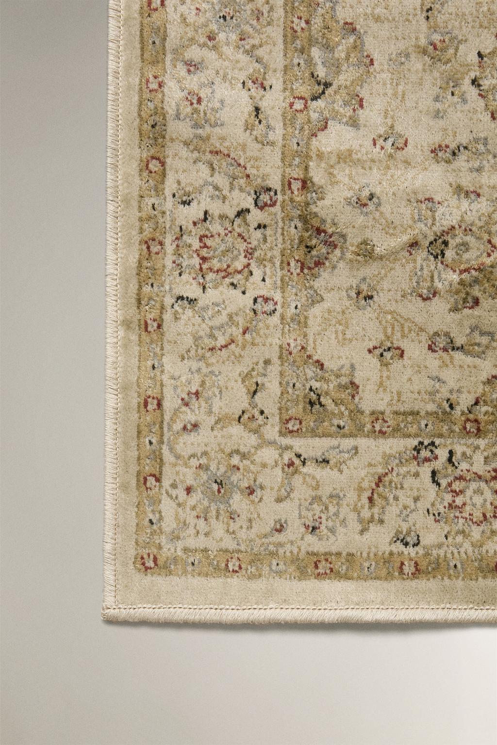 Ковер с винтажным цветочным узором