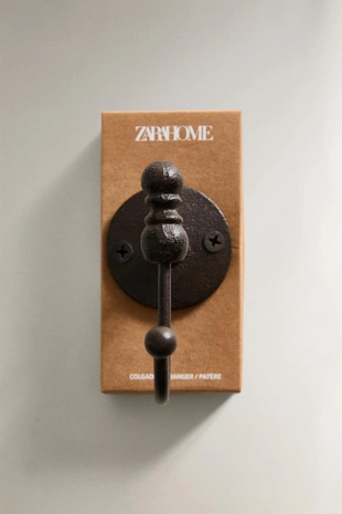 Крючок из чугуна- Заказать в России