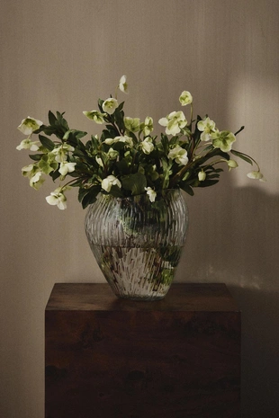 Нестандартная стеклянная ваза- Заказать в России