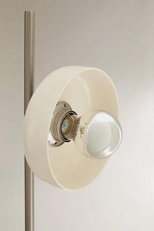 Напольная лампа | металлический прожектор- Заказать в России