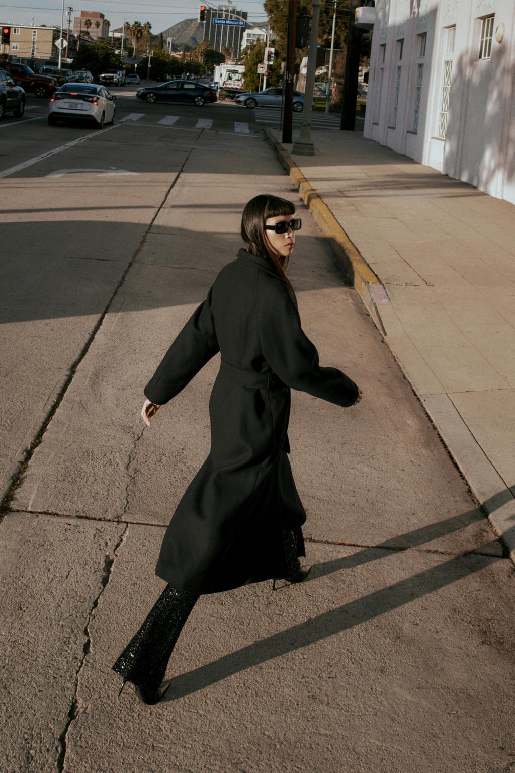 ДЛИННОЕ ПАЛЬТО ИЗ ШЕРСТИ С ВОРОТНИКОМ-СТОЙКОЙ