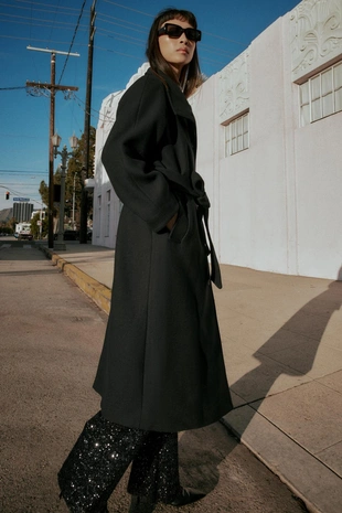 Длинное пальто из шерсти с воротником-стойкой- Заказать в России