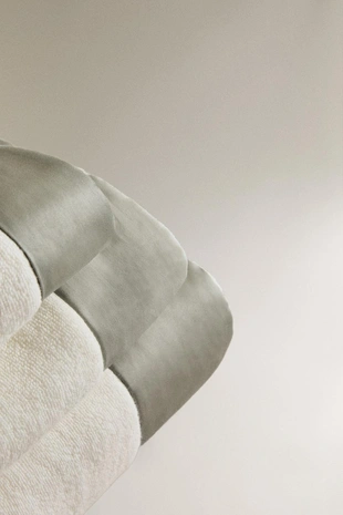 Полотенце для ванны с тканевой полосой- Заказать в России