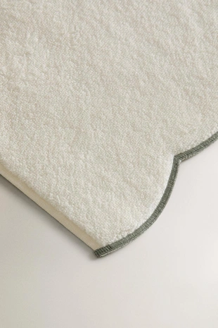 Полотенце для ванны с волнующим краем- Заказать в России