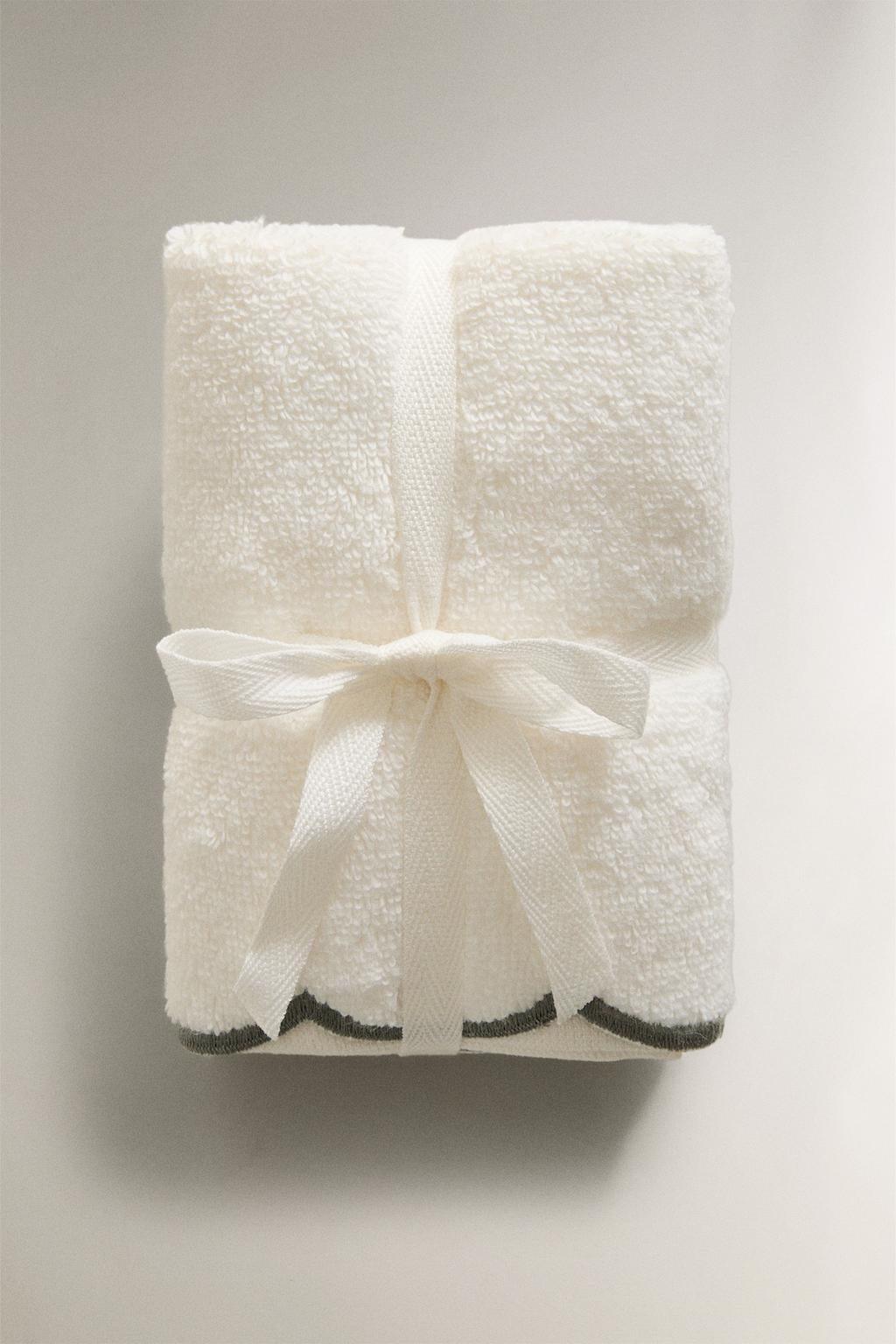 Набор ручных полотенец с оборками (набор из 3 штук)