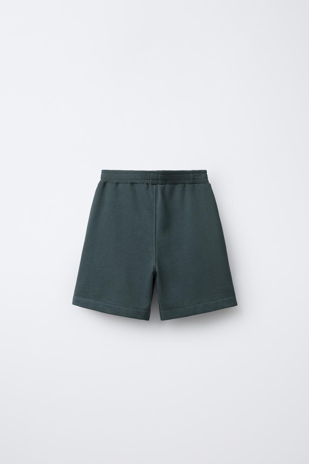 КОМПЛЕКТ ИЗ ЖИЛЕТА И ШОРТ-БЕРМУДОВ ИЗ ТКАНИ ВАФЛЯ С НАДПИСЬЮ