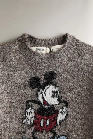 Свитер MICKEY MOUSE ©DISNEY- Заказать в России