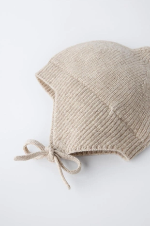 Трикотажный чепчик с шерстью- Заказать в России