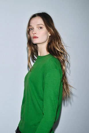 Свитер из 100% очень мягкой шерсти- Заказать в России