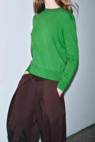 Свитер из 100% очень мягкой шерсти- Заказать в России