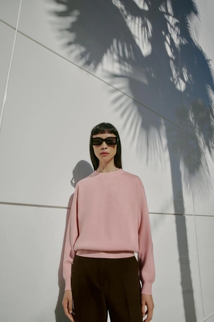 Однотонный свитер- Заказать в России