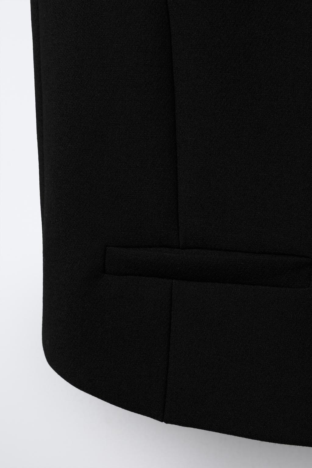 КОСТЮМНЫЙ ЖИЛЕТ