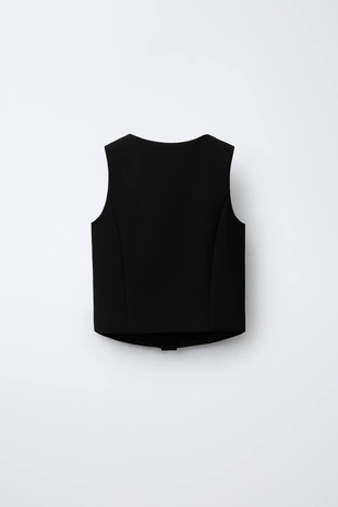 Костюмный жилет