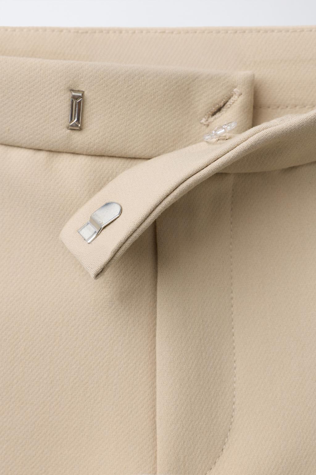 БРЮКИ-КЛЕШ В СТИЛЕ КОСТЮМНЫХ