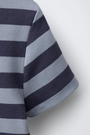 Футболка в полоску со звездой и пайетками- Заказать в России