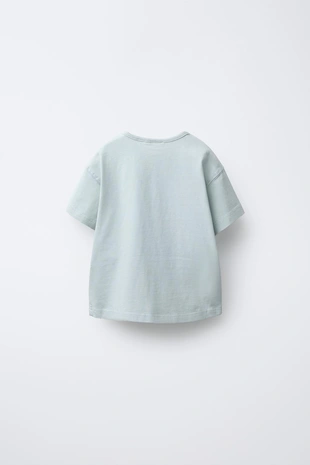 Футболка с эффектом потертости и надписью