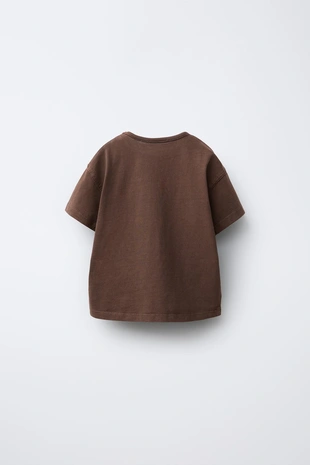 Футболка с эффектом потертости и надписью