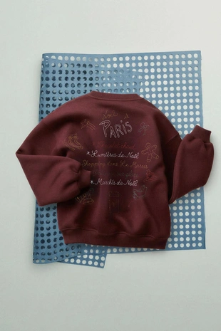 Толстовка с вышивкой городов