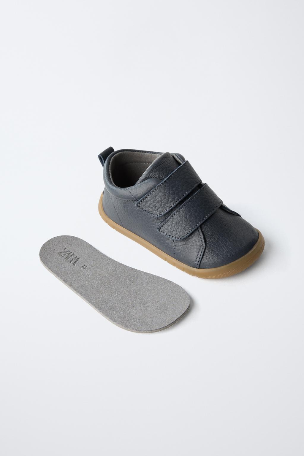 Кожаные ботинки без каблука