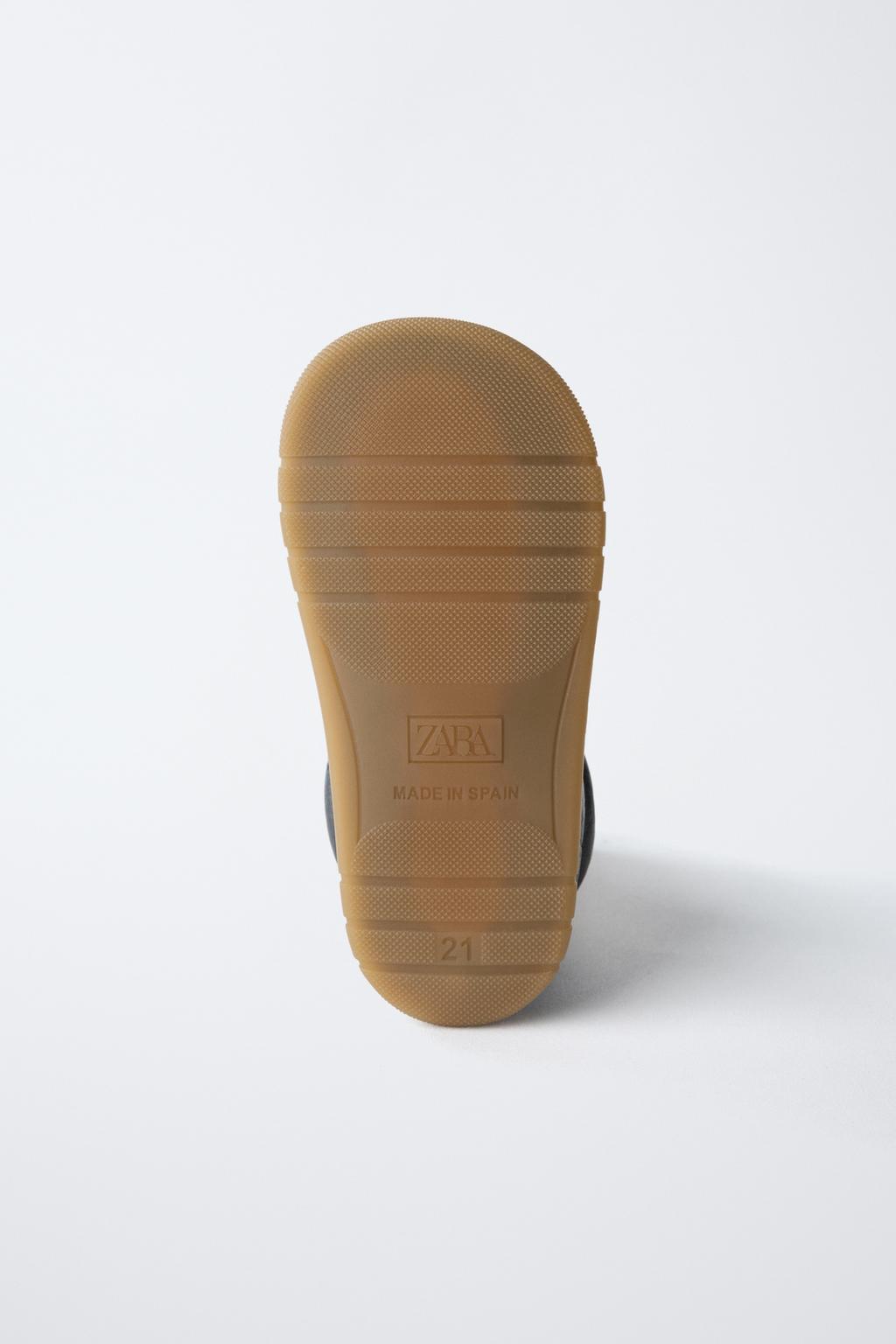 Кожаные ботинки без каблука