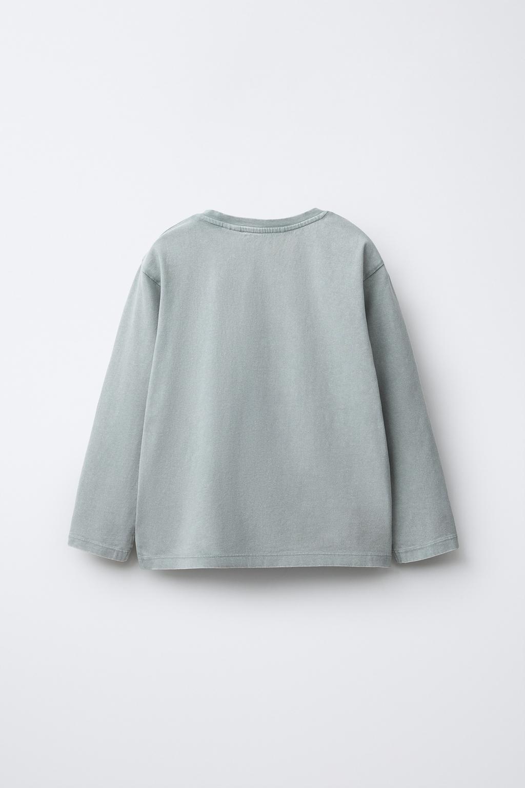 6-14 ЛЕТ/ПИЖАМА С ЭФФЕКТОМ СТИРАНОЙ ТКАНИ И ВЫШИВКОЙ