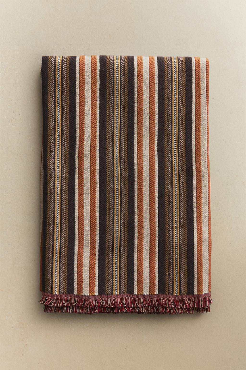 Плед из хлопка в полоску