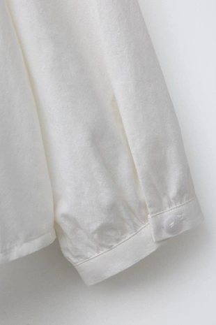 Блуза с круглым воротником и вышивкой- Заказать в России