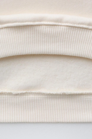 Толстовка с вышивкой MINNIE MOUSE AND FRIENDS © DISNEY- Заказать в России