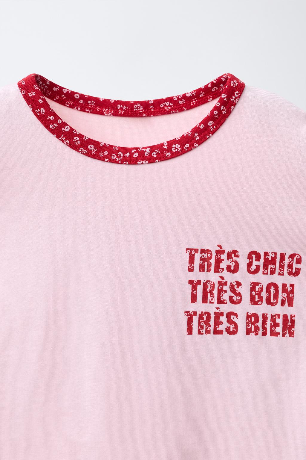 ФУТБОЛКА С ТЕКСТОВЫМ И ЦВЕТОЧНЫМ ПРИНТОМ