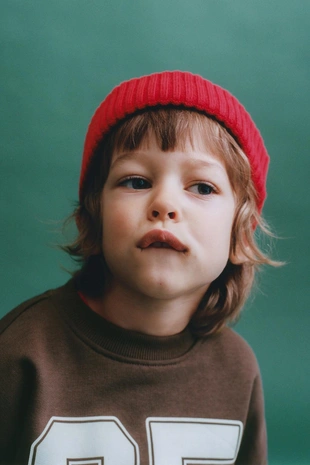 Толстовка с вышитой цифрой и анималистическим принтом- Заказать в России