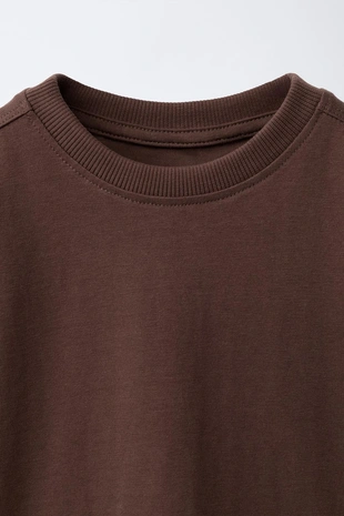 Однотонная футболка MEDIUM WEIGHT- Заказать в России