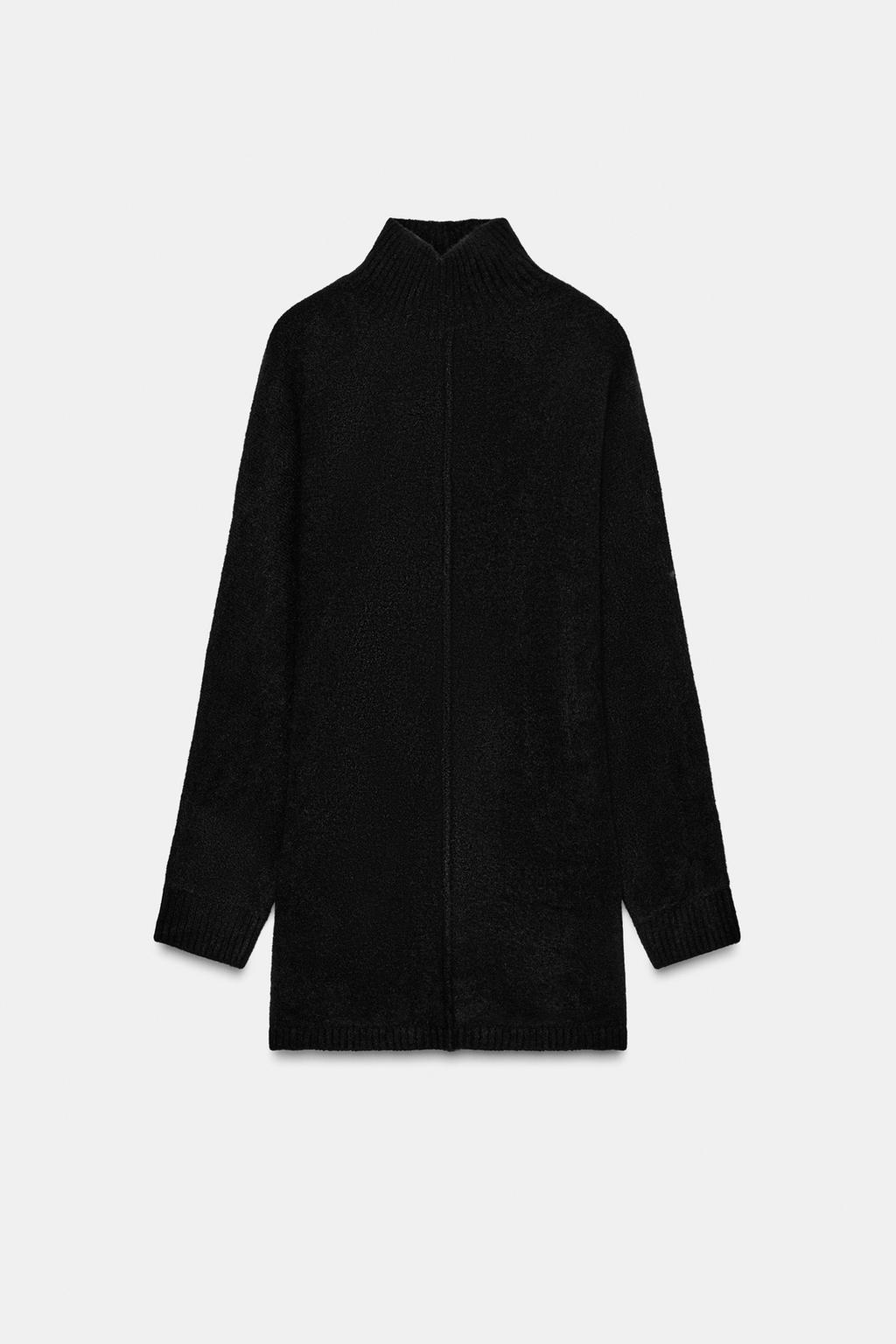 КОРОТКОЕ МЯГКОЕ ТРИКОТАЖНОЕ ПЛАТЬЕ