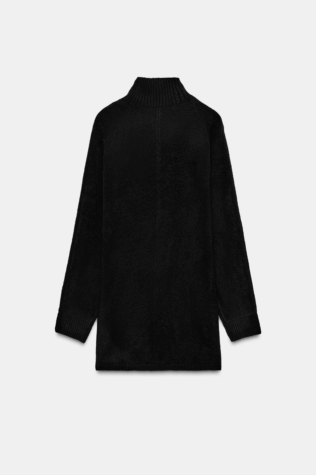 КОРОТКОЕ МЯГКОЕ ТРИКОТАЖНОЕ ПЛАТЬЕ