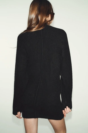 Короткое мягкое трикотажное платье- Заказать в России