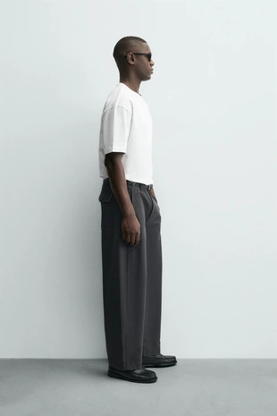 Футболка RELAXED FIT- Заказать в России