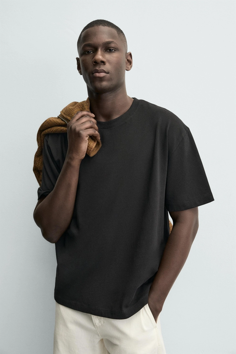 Базовая футболка утяжеленного плотного трикотажа