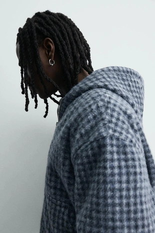 Куртка-рубашка в клетку с вышивкой и капюшоном- Заказать в России