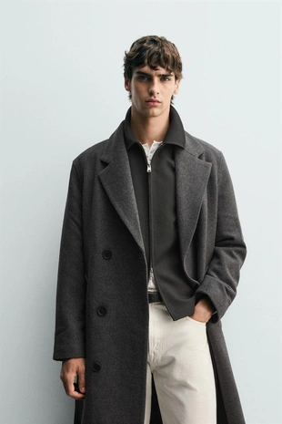 Двубортное пальто из шерсти с поясом- Заказать в России