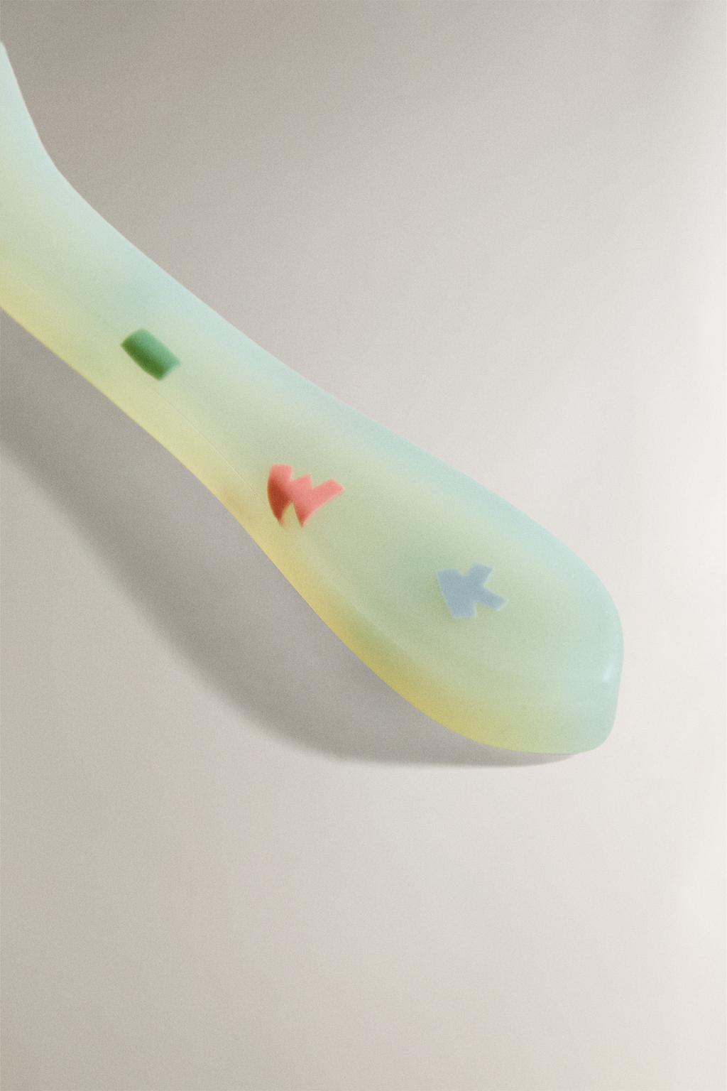 Детская силиконовая ложка с микки и минни ©disney