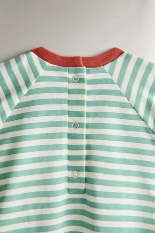 Детский комбинезон MICKEY MOUSE ©DISNEY- Заказать в России