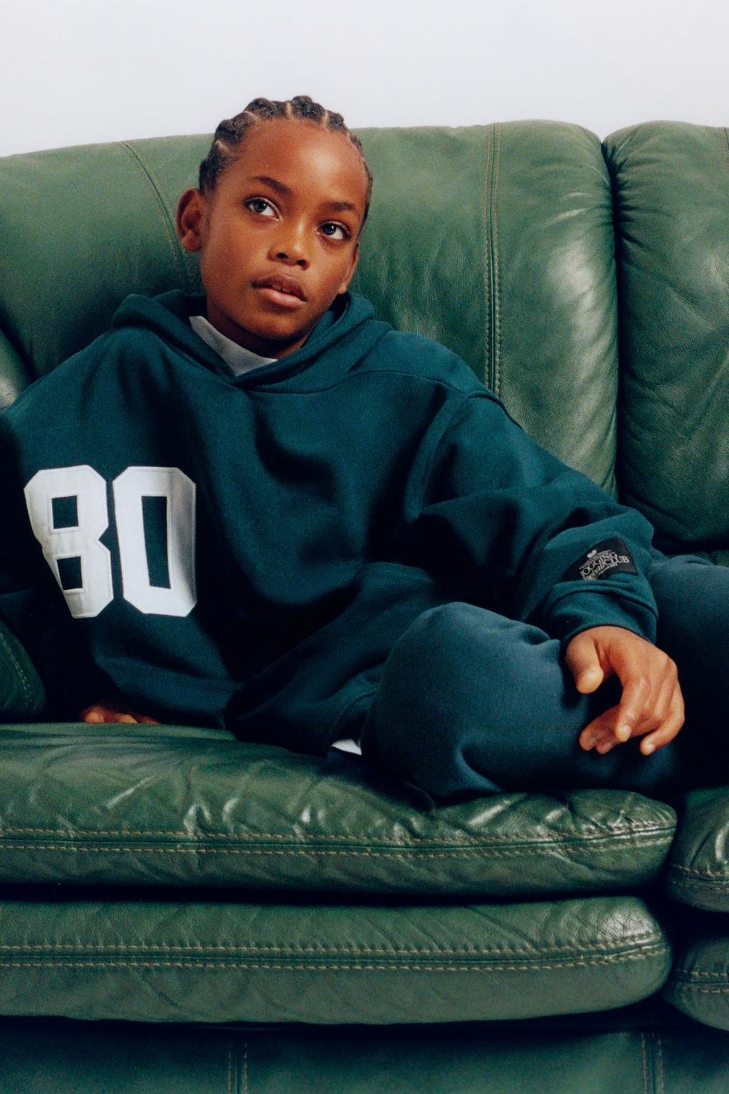 ХУДИ С НОМЕРОМ ДЛЯ ПРОБЕЖЕК