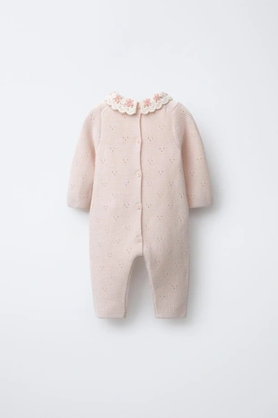 Комбинезон вязаный, воротник крючком, вышитые цветы- Заказать в России