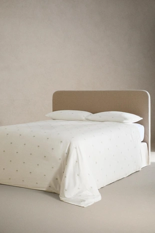 Покрывало с яркими макраме и вышитыми пальмами- Заказать в России