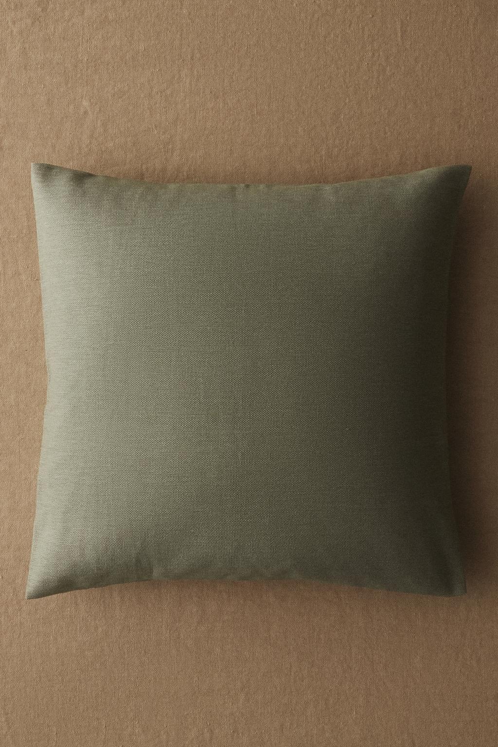 Однотонная наволочка для подушки